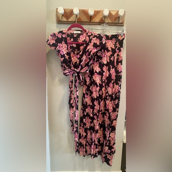 Flynn Skye wrap it up Top & Skirt Set XS - Picture 10 of 17